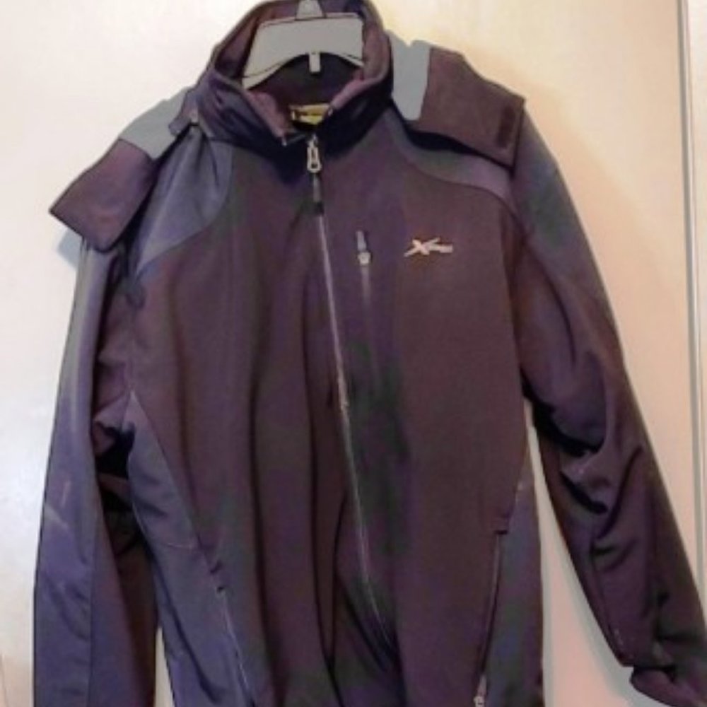 XPS High Perform Heavy Black Jacket Sz L Skiing/Winter/XtraWarm Logo